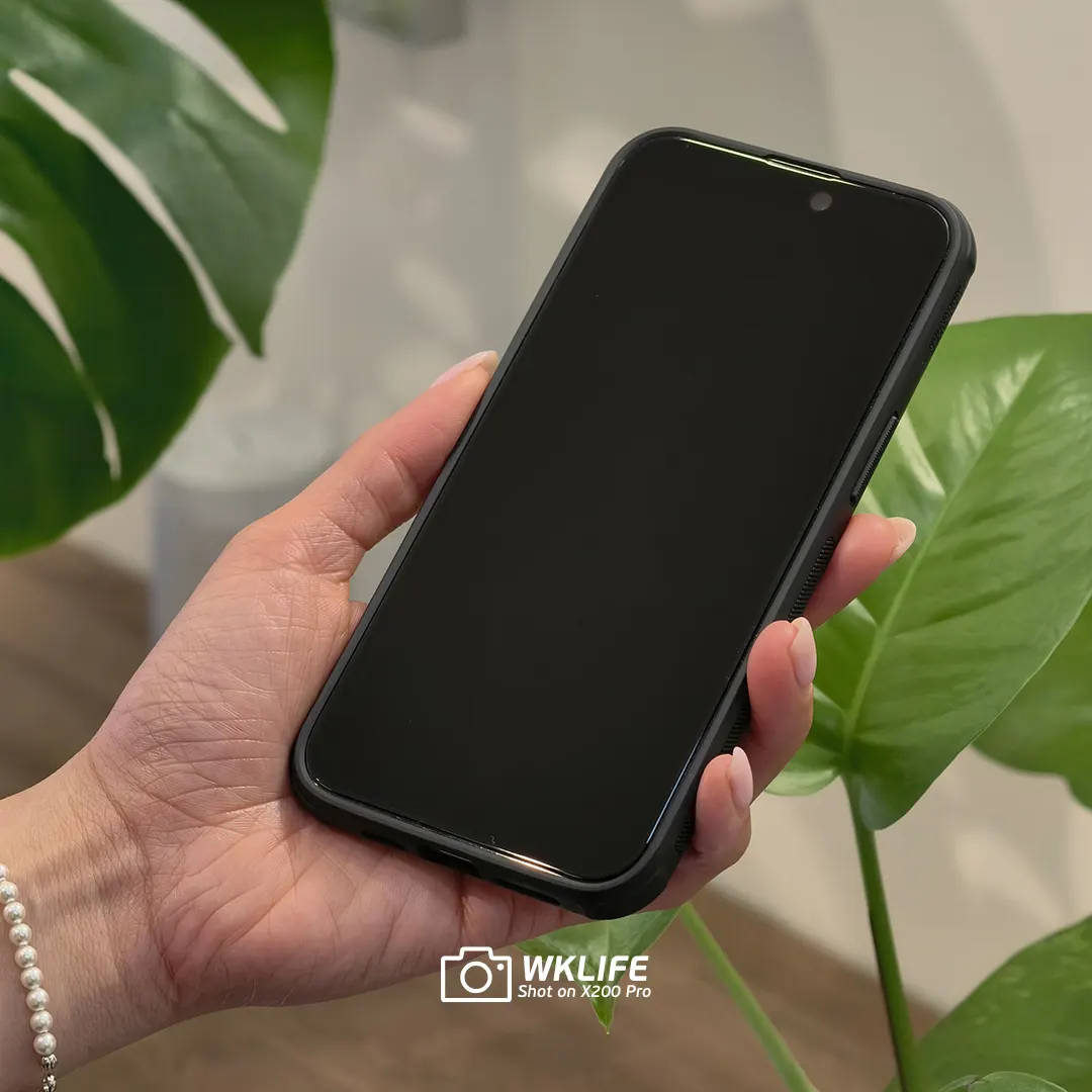 Op lung iphone Nillkin Super Frosted Shield Pro