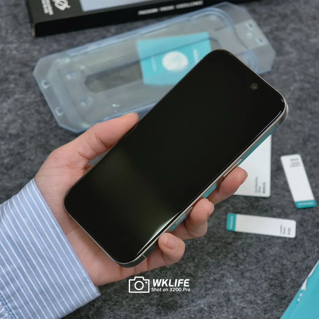 cuong luc nillkin guardian iphone 17 pro max chong nhin trom