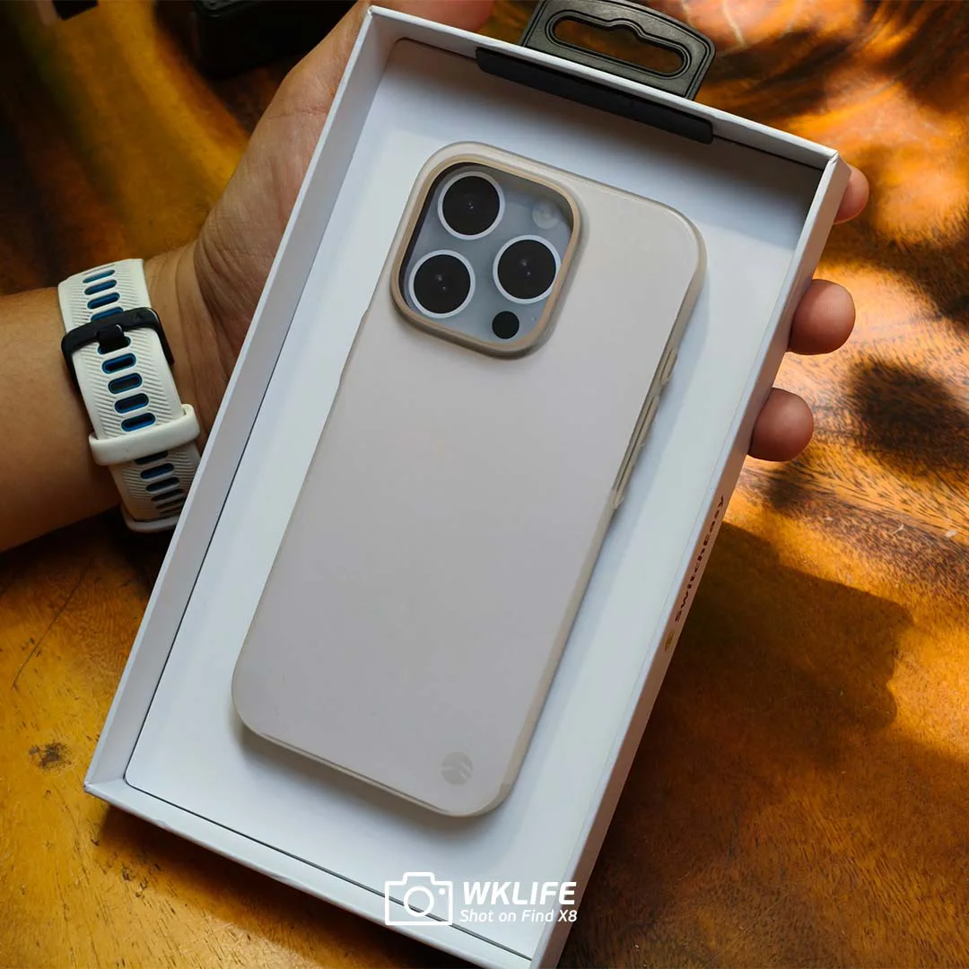 op switcheasy Ultra Slim Case for iPhone Air