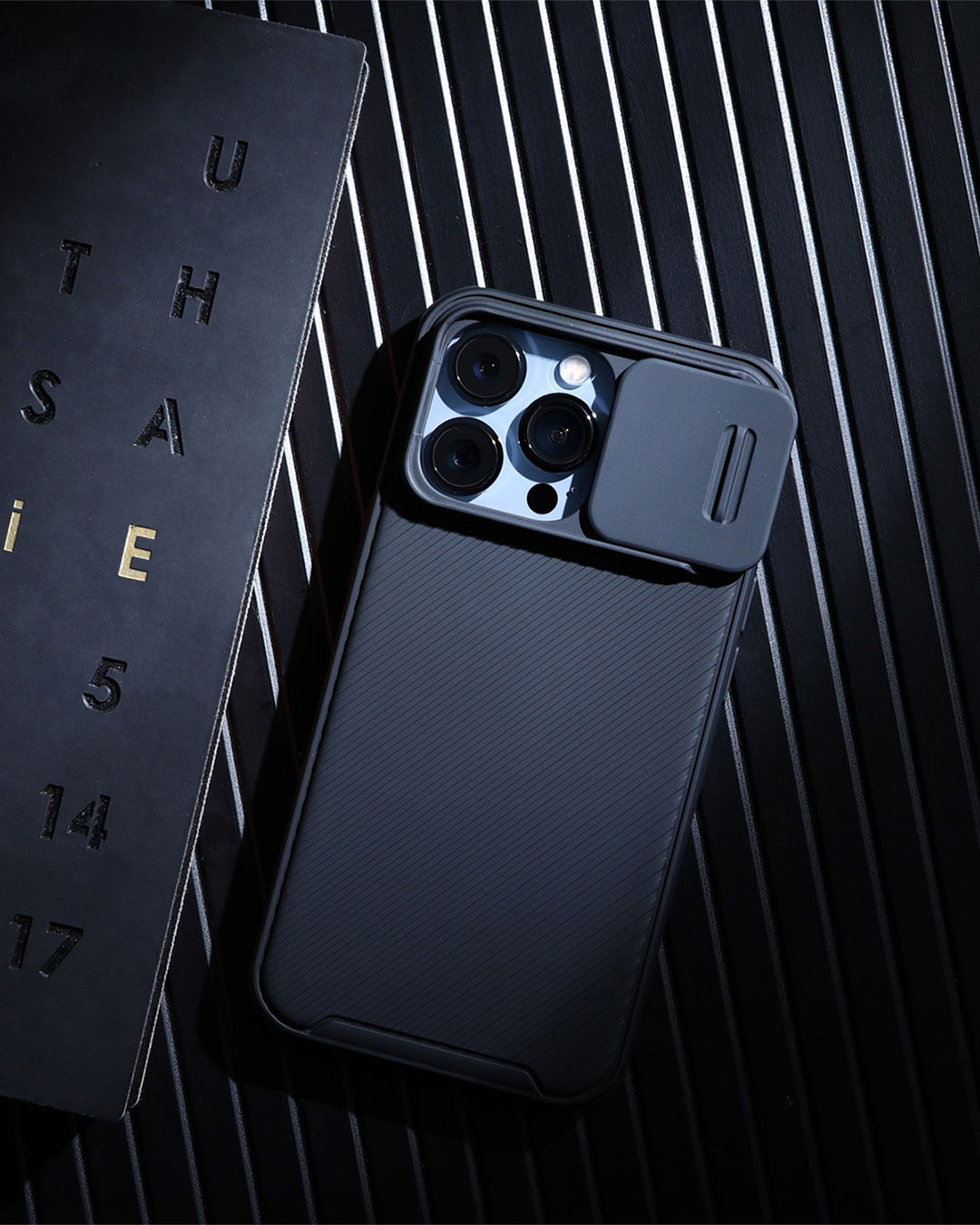 op iphone Nillkin Camshield Pro bai viet 3 op iphone Nillkin Camshield Pro bai viet 3