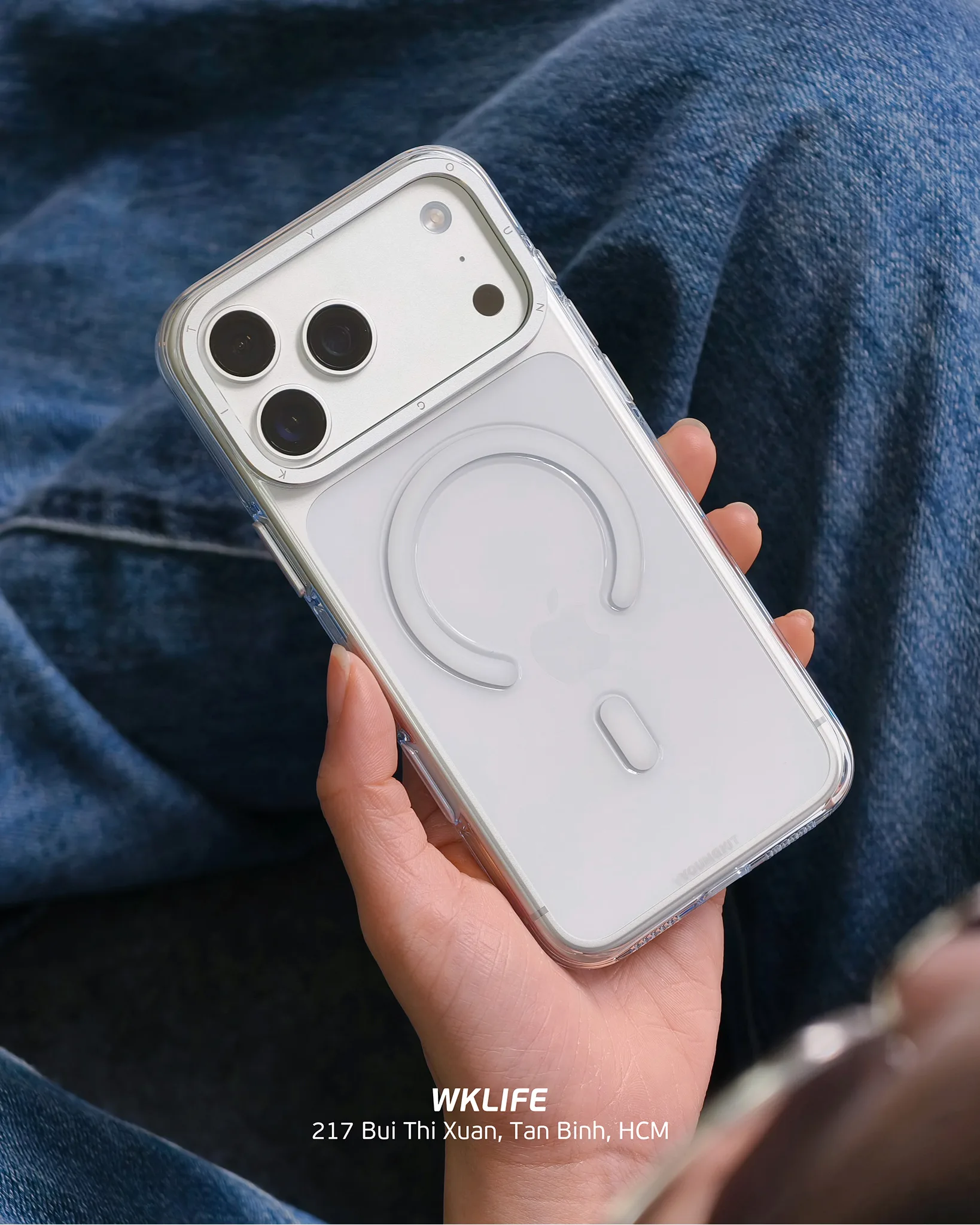 op lung iphone 17 pro max youngkit crystal shield chup tai wklife 5 op lung iphone 17 pro max youngkit crystal shield chup tai wklife 5